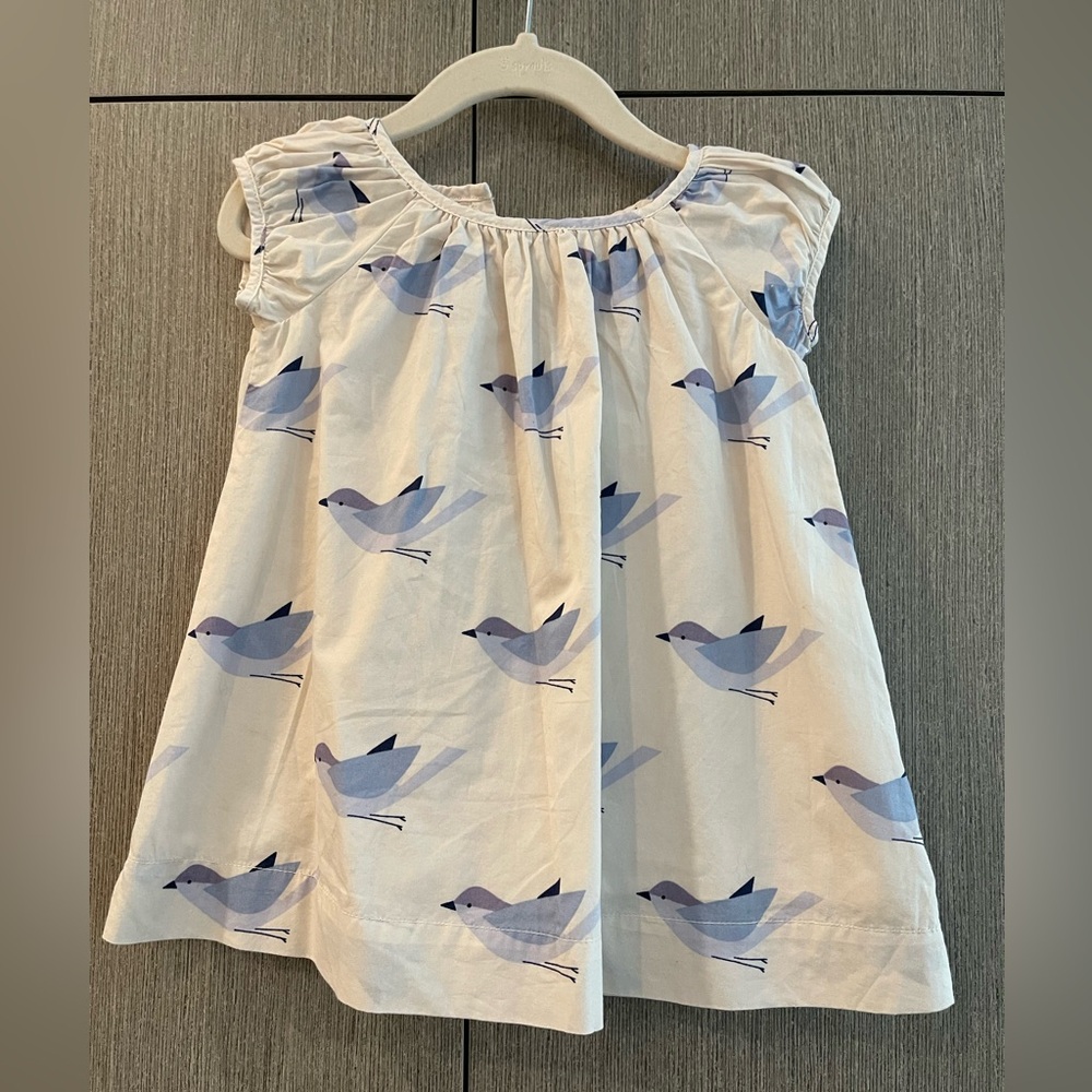 Adorable White and Blue Bird Print 100% Cotton Dress. Lined.